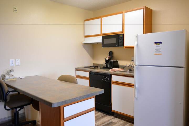 MainStay Suites Dubuque at Hwy 20