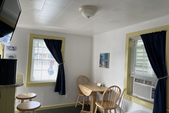 Room 80 of 96