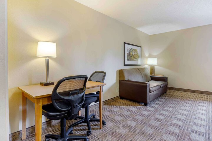 Room 21 of 31