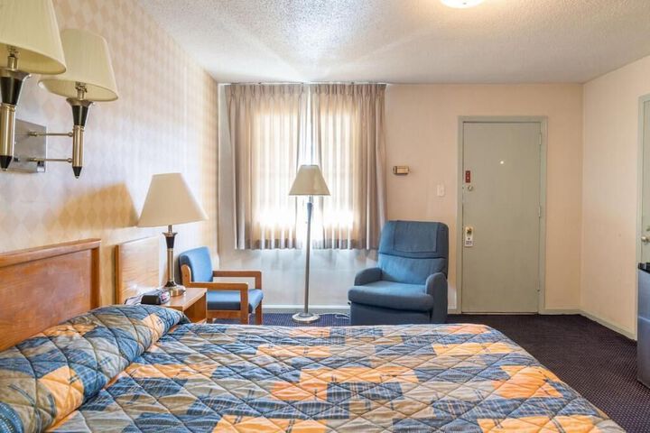 Room 22 of 23