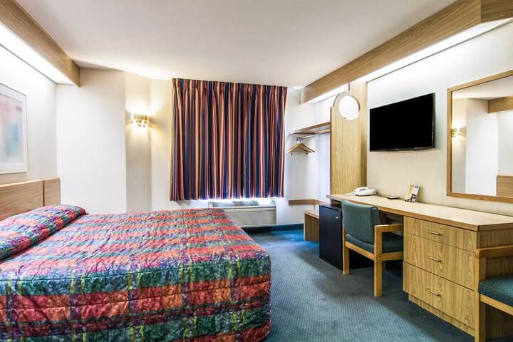 Room 22 of 24