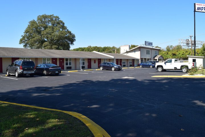 White Oaks Motel Pennsville / Carneys Point