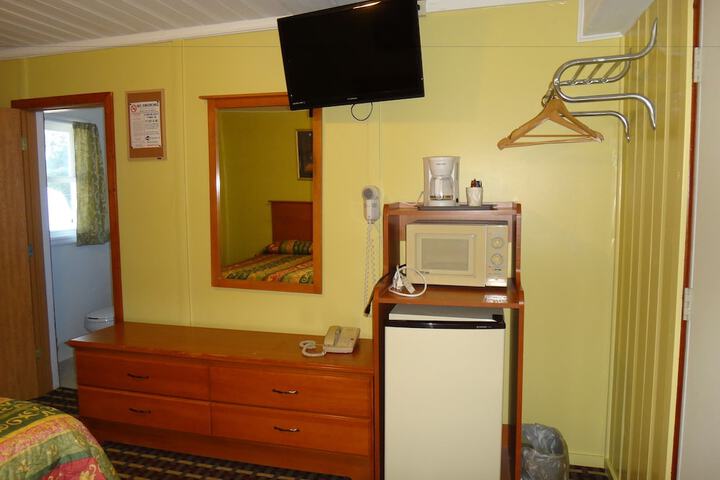 Room 12 of 38