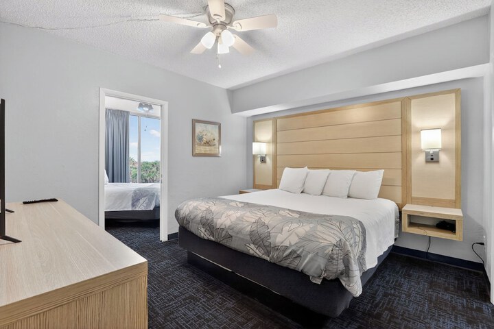 Ocean East Resort Club