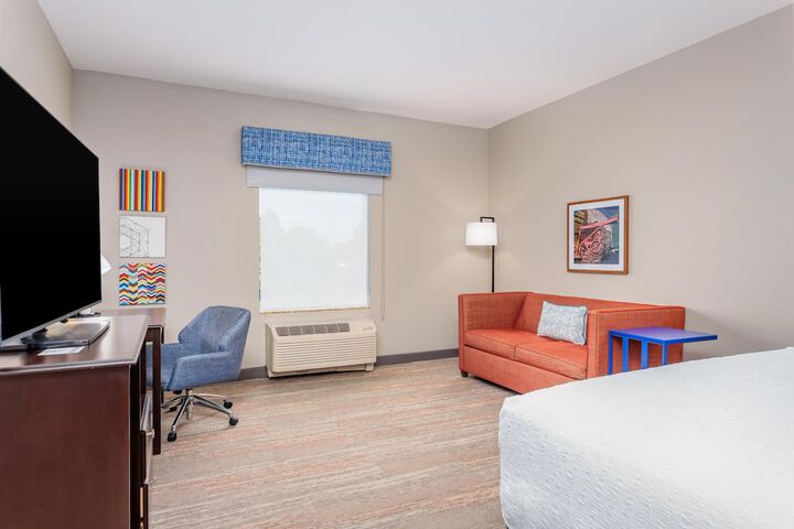 Hampton Inn & Suites Parkersburg Downtown
