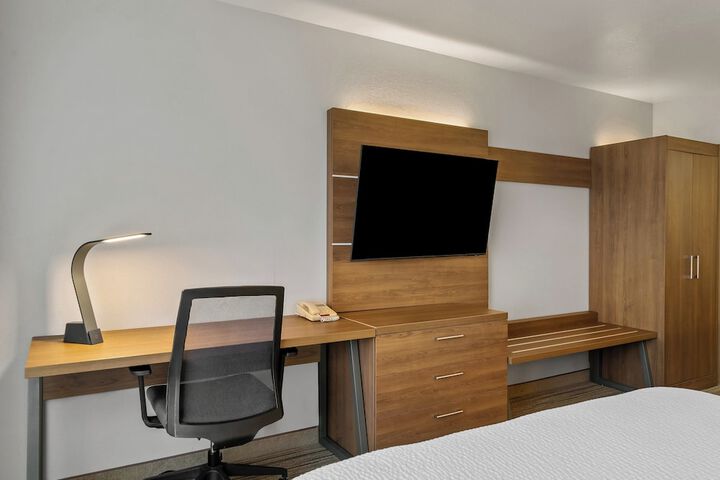 Room 19 of 67