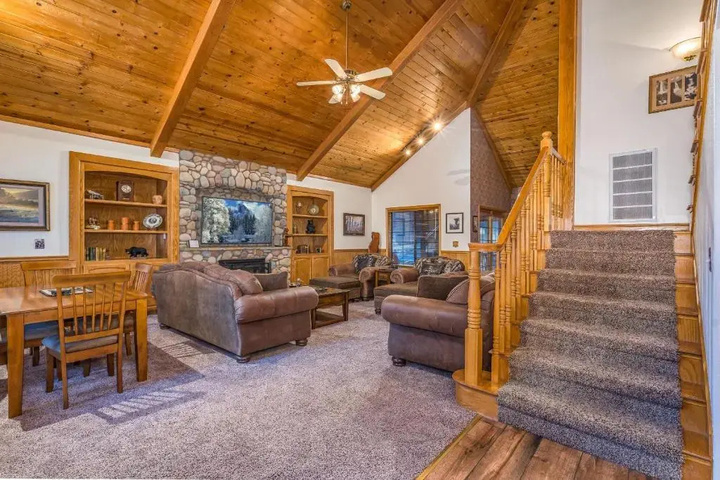 Rock Front Lodge