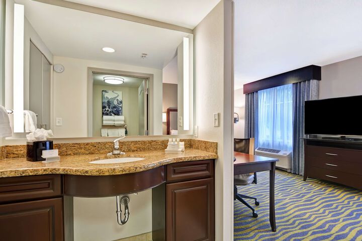 Room 30 of 53