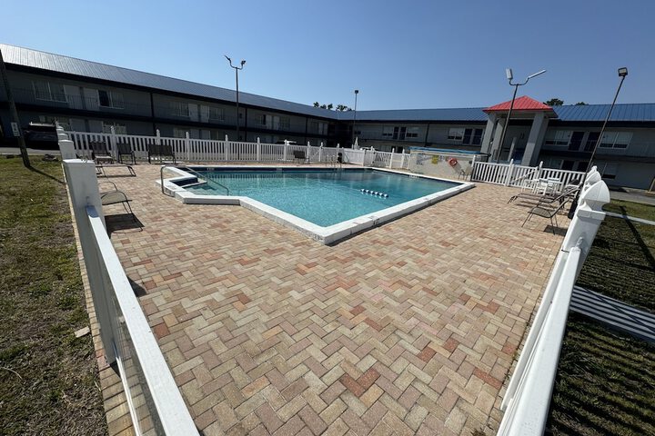 Pool 7 of 41