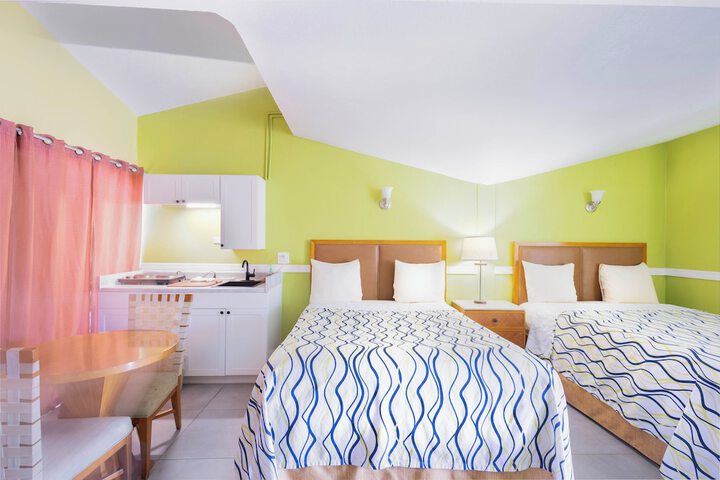 Room 21 of 50
