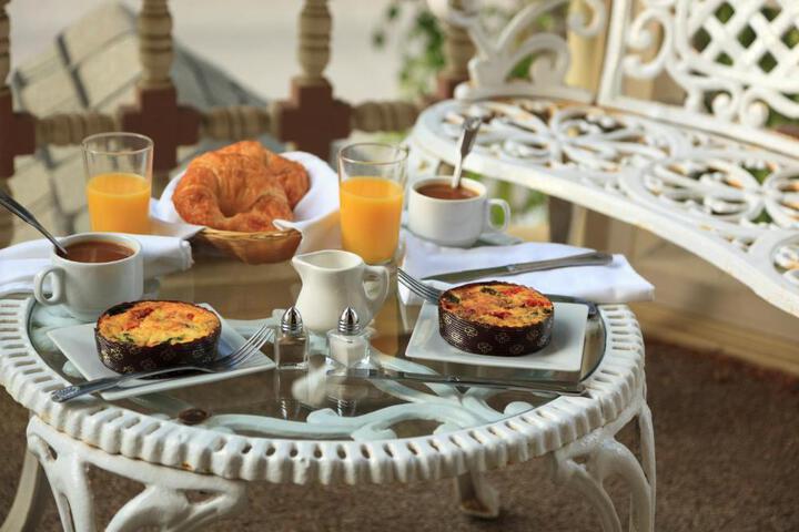 Victorian Mansion Bed and Breakfast Inn