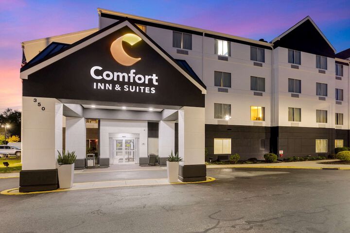 Hotel 6 of 43