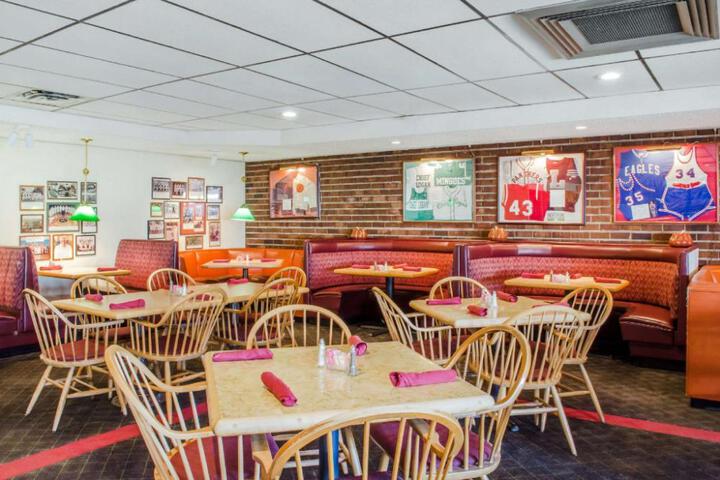 Quality Inn and Suites Burnham