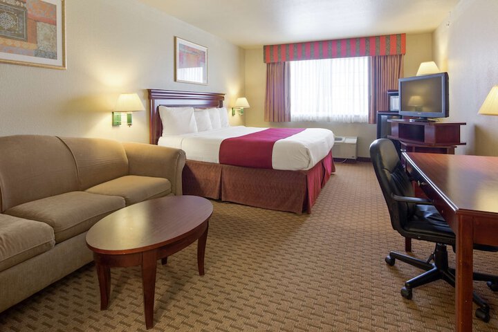 Room 14 of 19