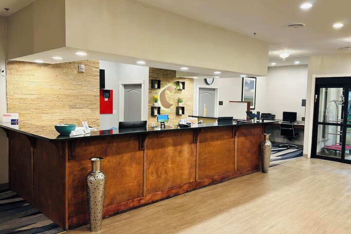 Comfort Suites Plymouth near US-30