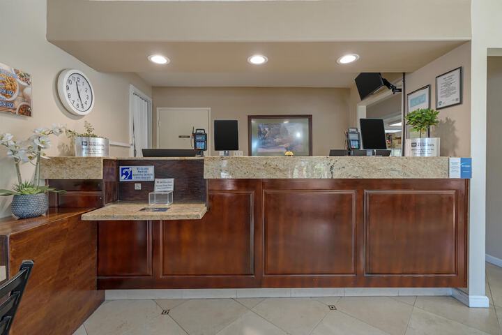 Best Western La Posada Motel