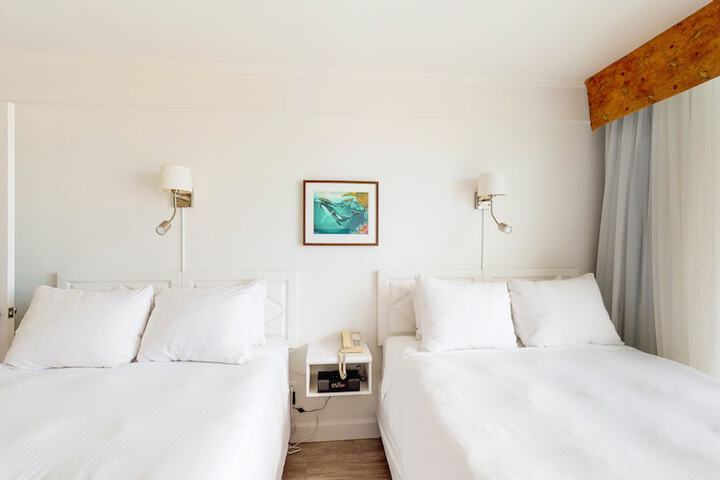 Room 42 of 69