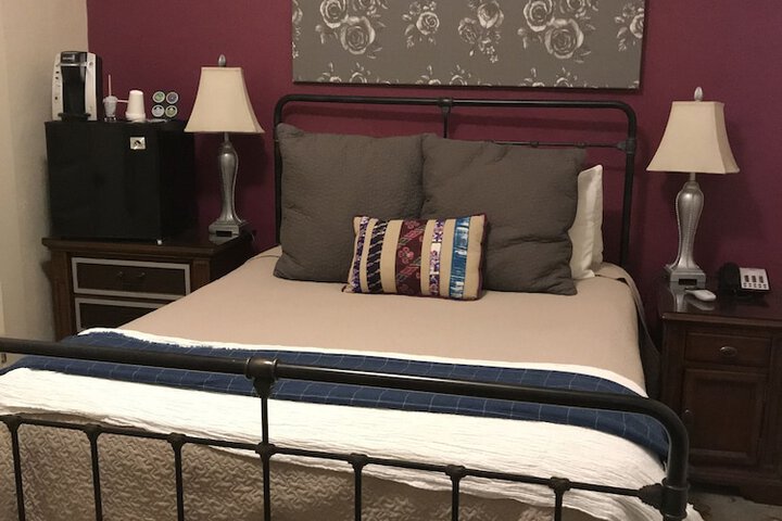 Room 46 of 65
