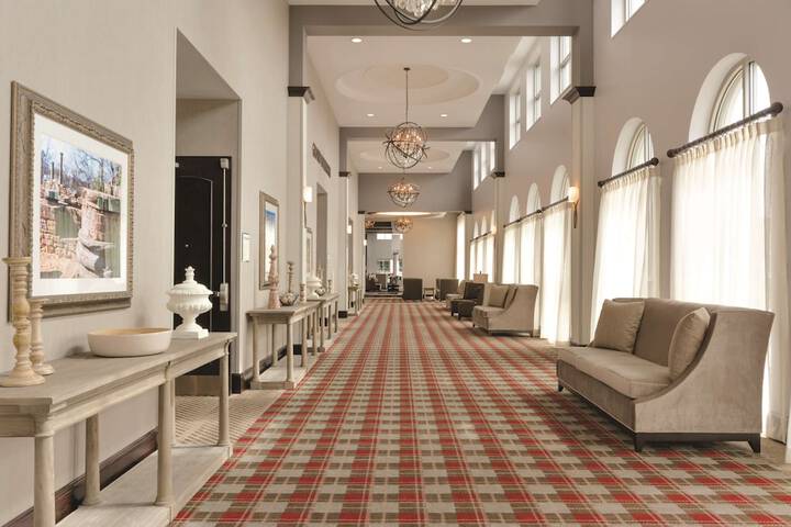 Hotel Interior 7 of 42