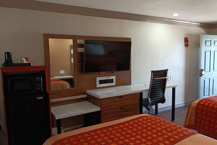 Americas Best Value Inn & Suites Alvin Houston