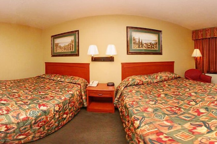 Room 17 of 41
