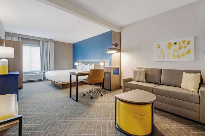 Room 15 of 35