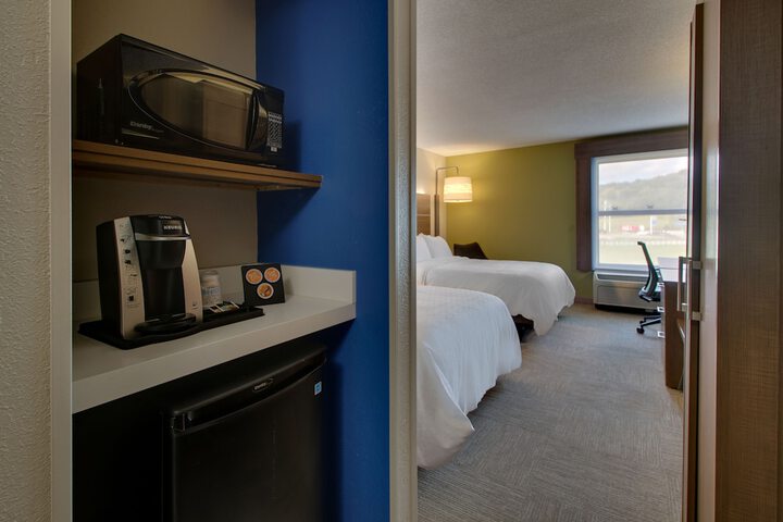 Room 21 of 60