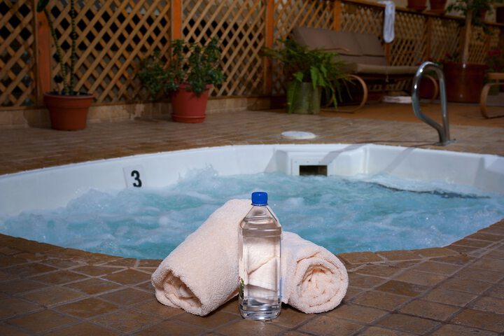 Spa 32 of 40
