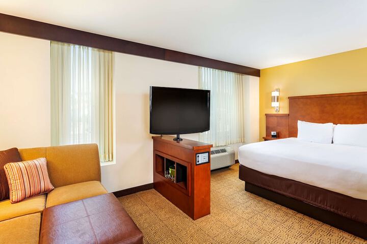 Hyatt Place San Diego / Vista-Carlsbad