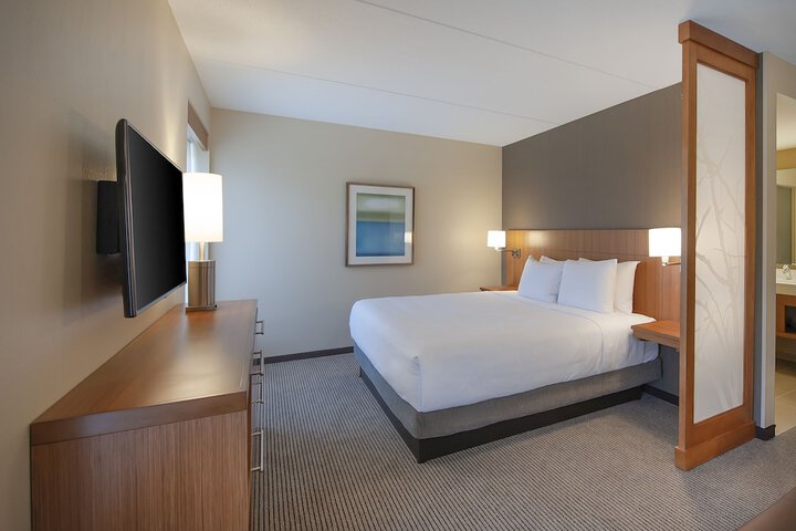 Room 16 of 59