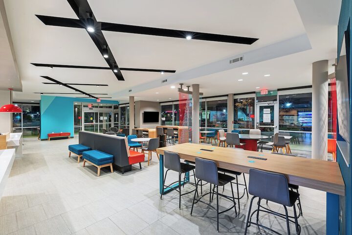 avid hotel Bentonville – Rogers by IHG
