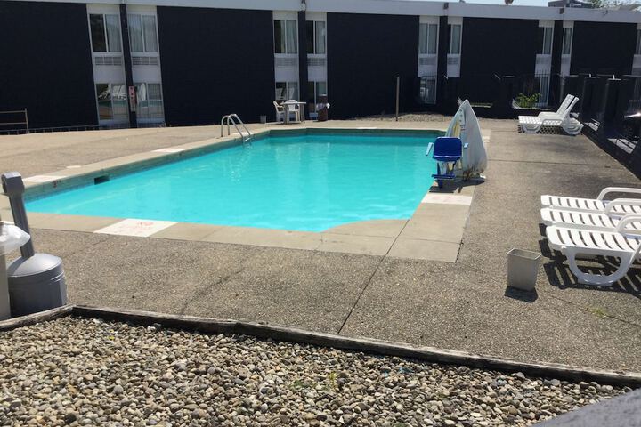 Pool 3 of 20