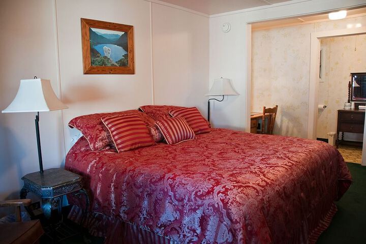 Room 29 of 114