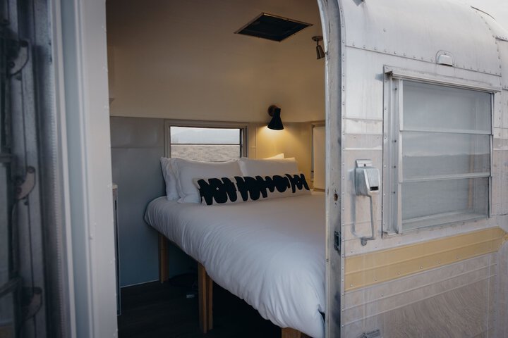 Room 21 of 38