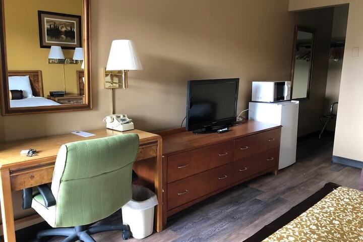 Room 19 of 26