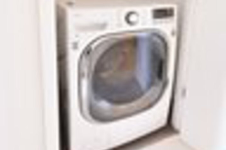 Laundry 43 of 100