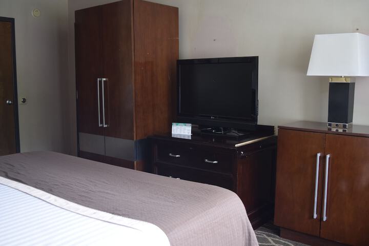 Room 34 of 45