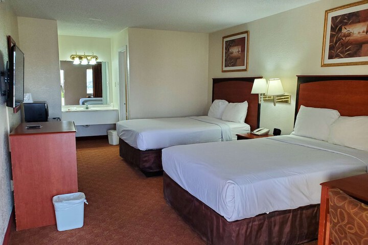 Room 22 of 26