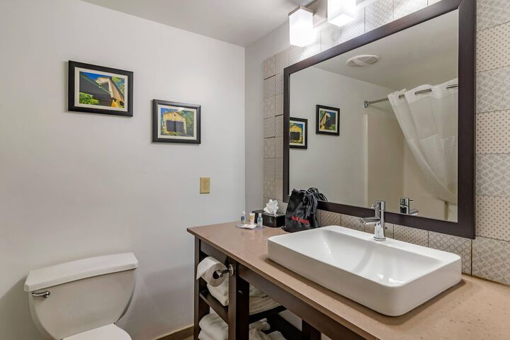 Comfort Inn & Suites Cartersville - Emerson Lake Point
