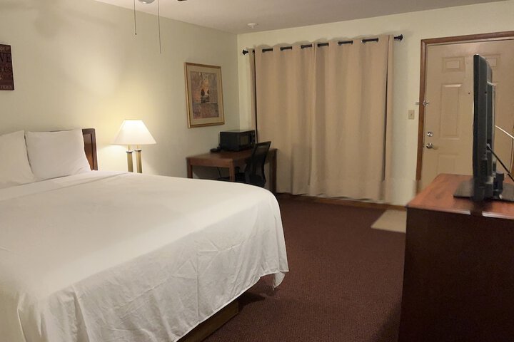 Room 20 of 35