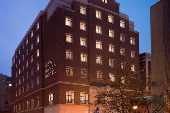 Hotel 4 of 49