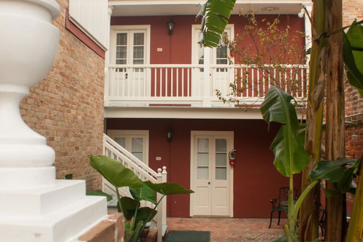 Hotel Exterior 82 of 82