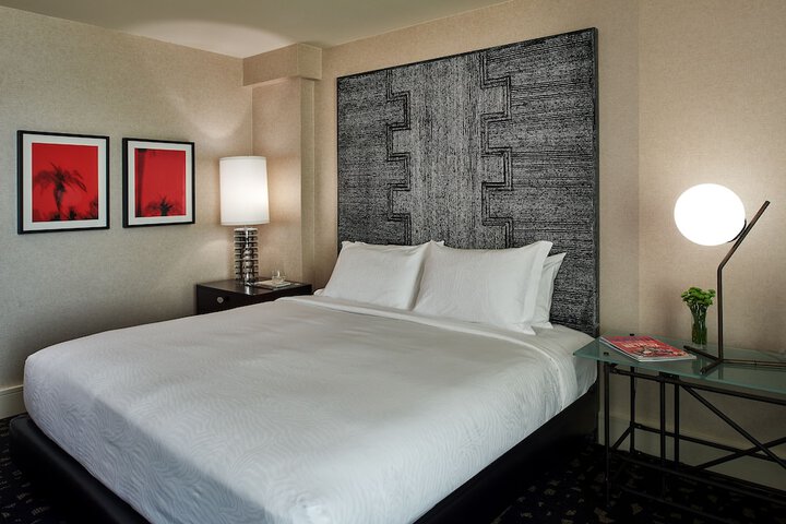 Room 13 of 101