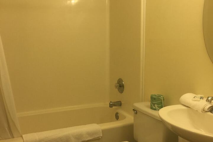 Room 27 of 55