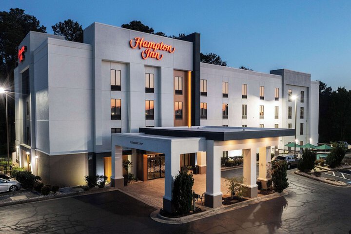 Hotel 2 of 43