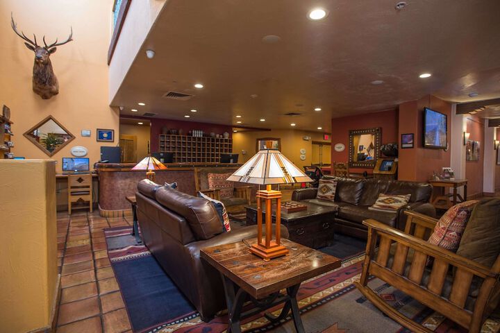 Table Mountain Inn