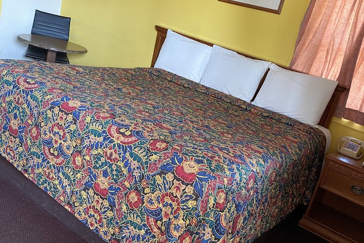 Madill Inn