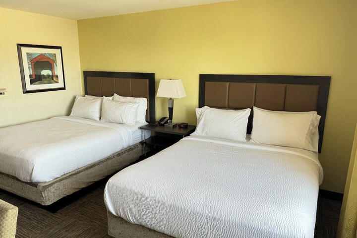 Room 20 of 49