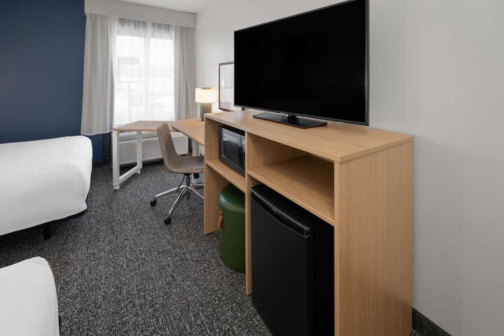 Spark by Hilton Decatur