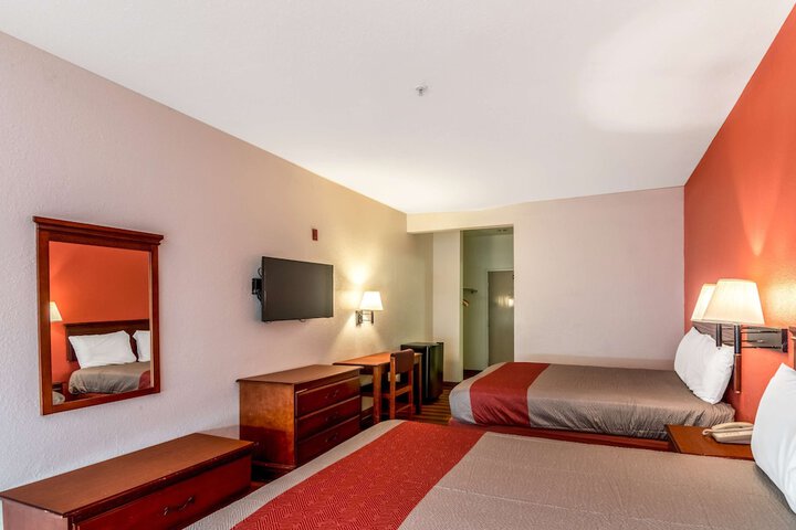 Room 22 of 45